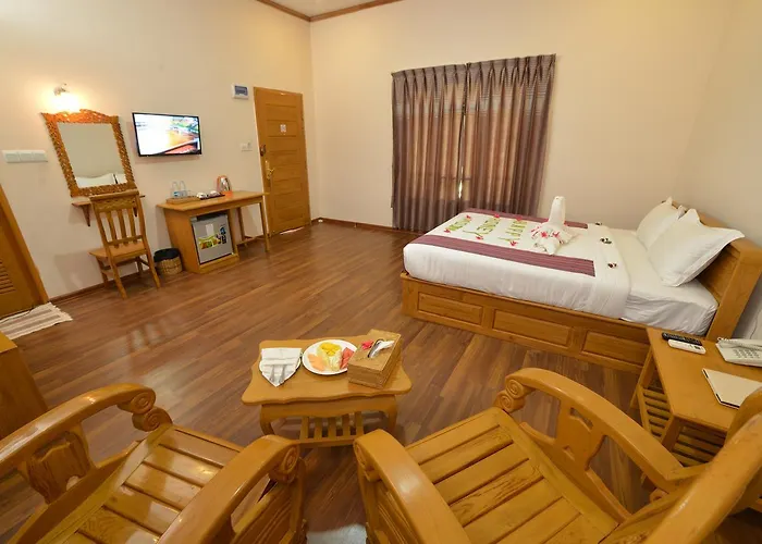 Bagan Emerald Hotel
